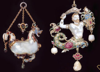 Gioielli antichi con perle barocche